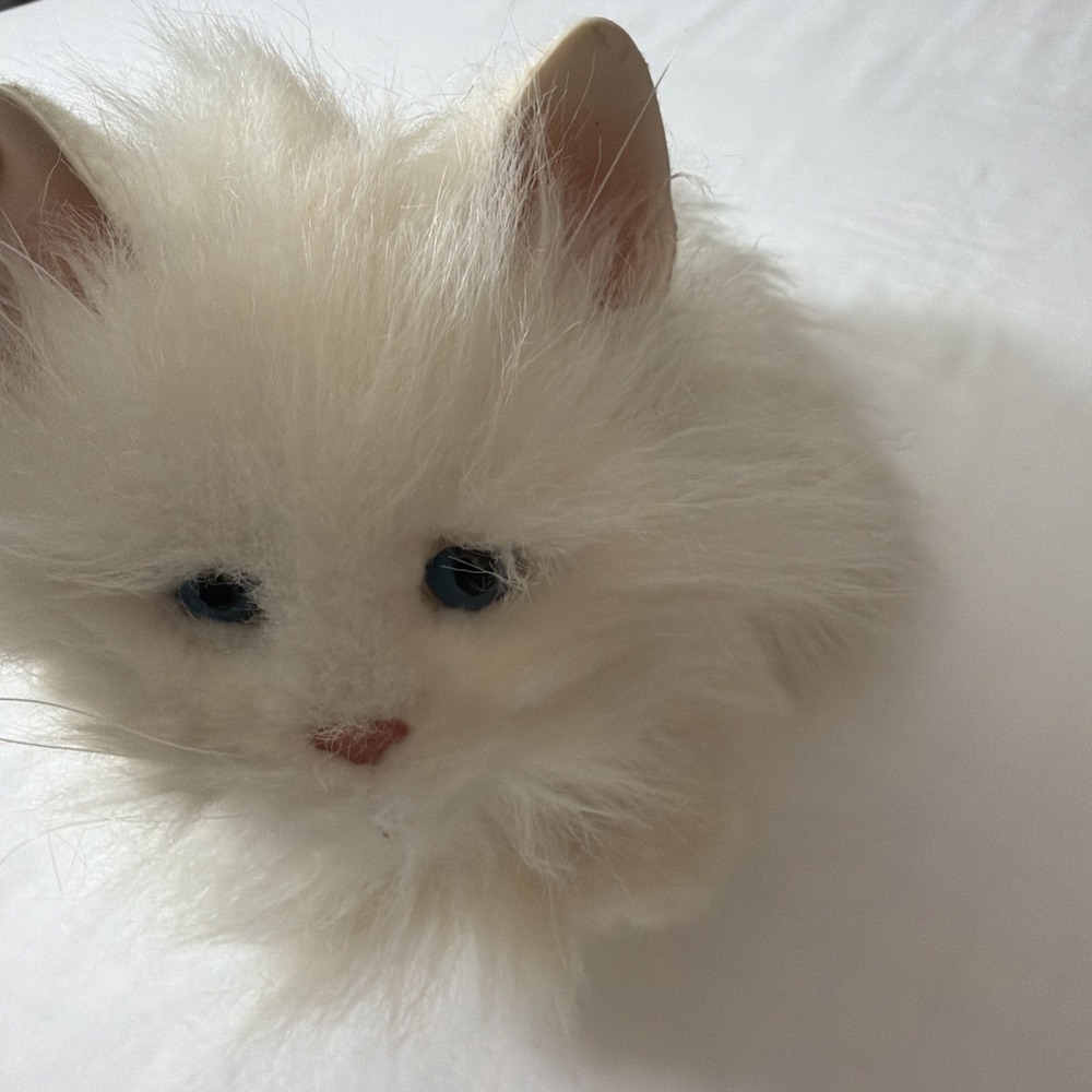 FurReal Friends Fluffy White Persian Kitty Cat Interactive Toy From 2002- Works